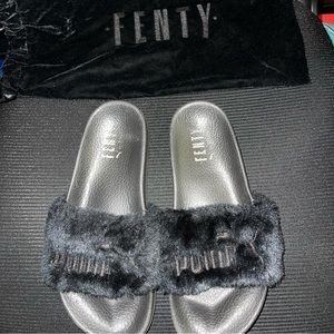 PUMA Fenty by Rihanna Slides - Black